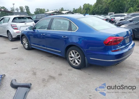 2017 Volkswagen Passat 1.8T S из США, поврежденный, VIN 1VWAT7A39HC022759